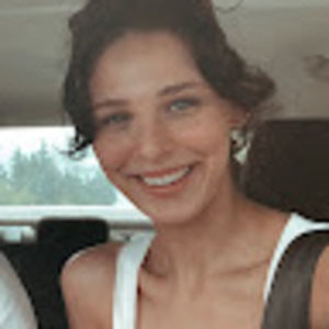 Meet your Posher, Dana